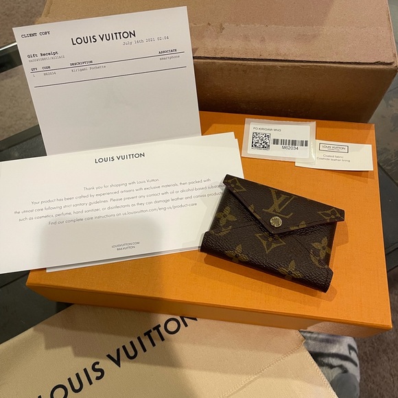 **Sold** Louis Vuitton kirigami small pochette - Picture 2 of 7